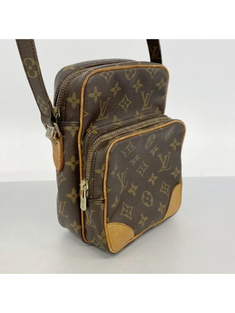 Louis Vuitton this authentic